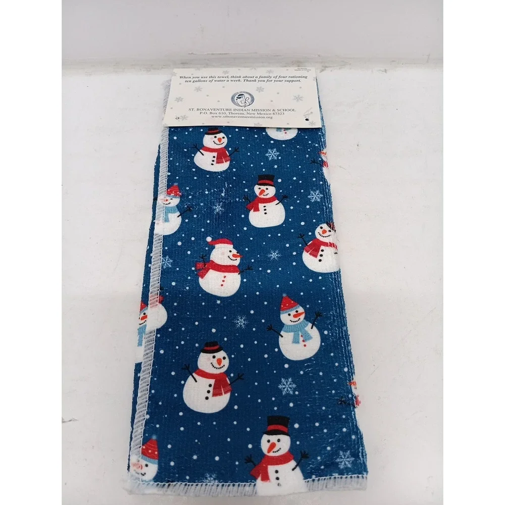 The Unbranded Brand snowman microfiber